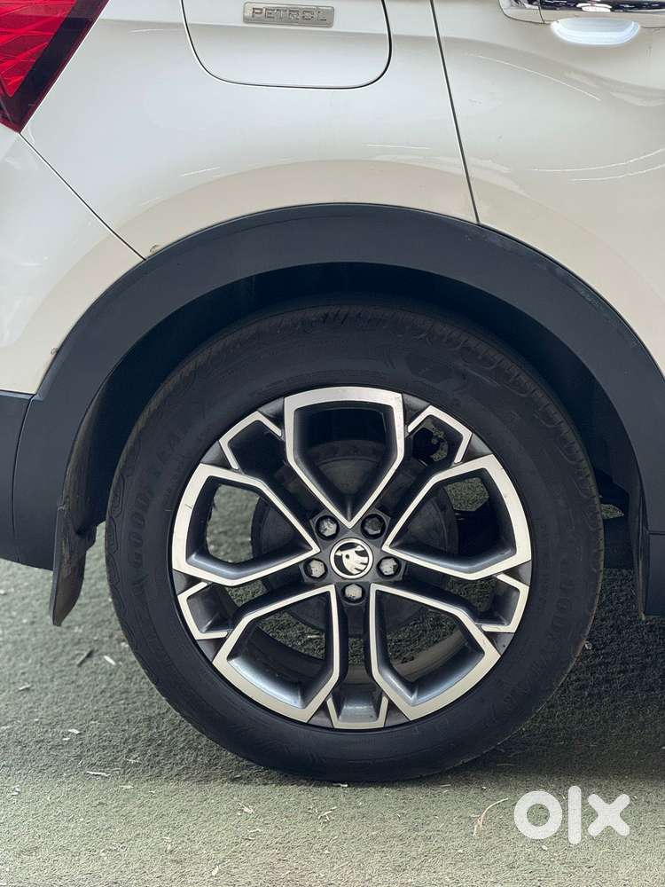 Skoda Kushaq 1.0 Tsi Style, 2021, Petrol