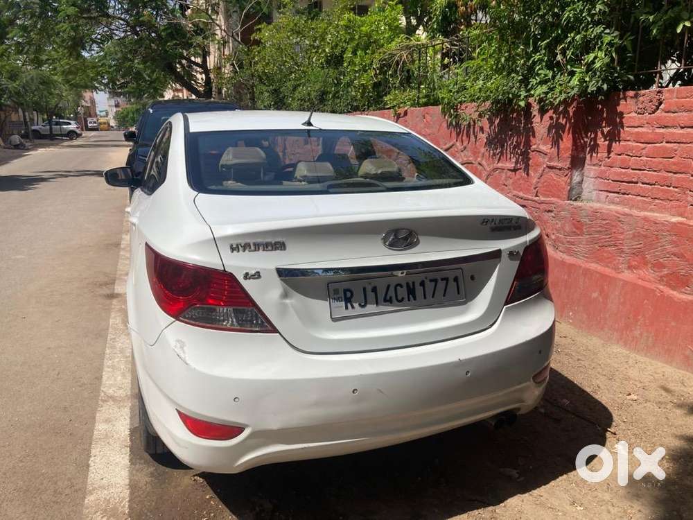 Hyundai Verna 2012 Diesel Well Maintained