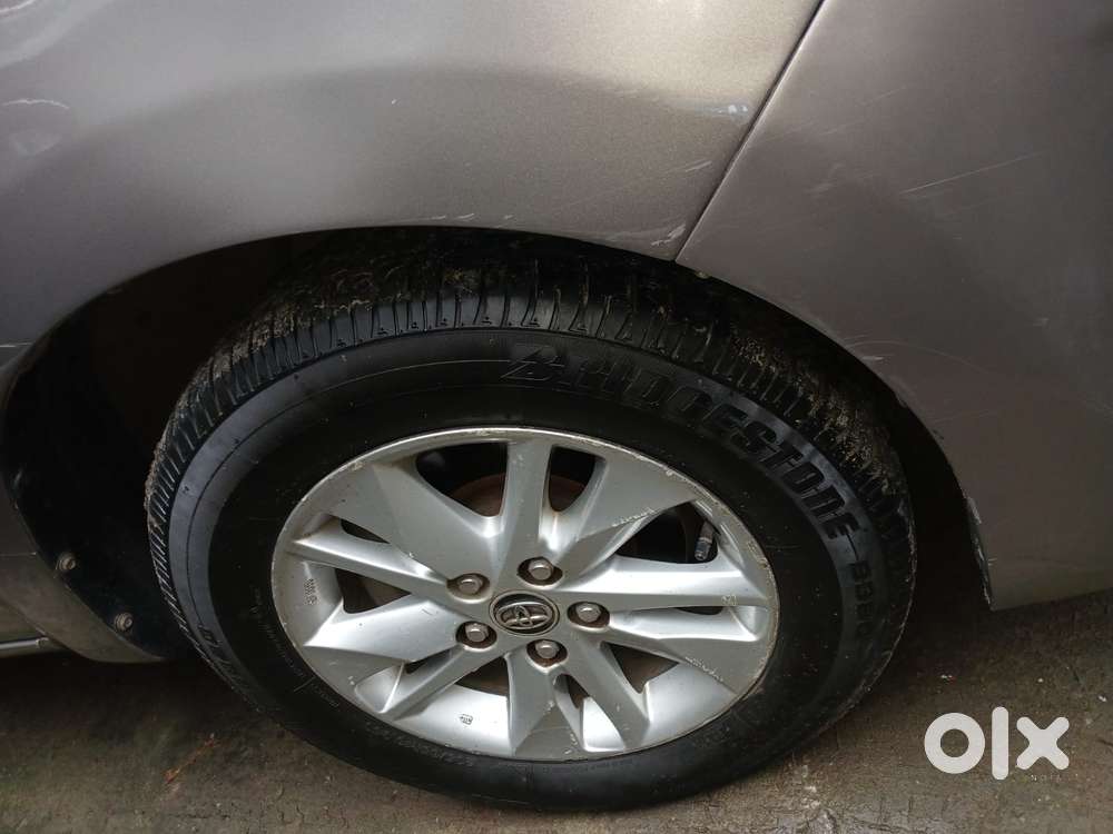 Toyota Innova Crysta 2.8 Gx At, 2016, Diesel