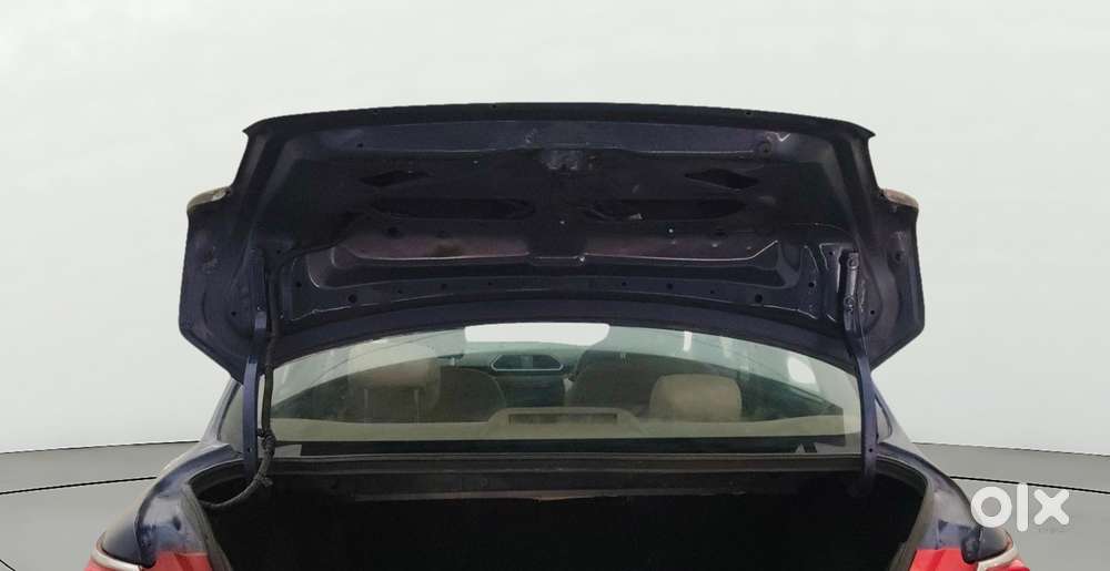 Maruti Suzuki Swift Dzire Vdi Bsiv, 2018, Diesel