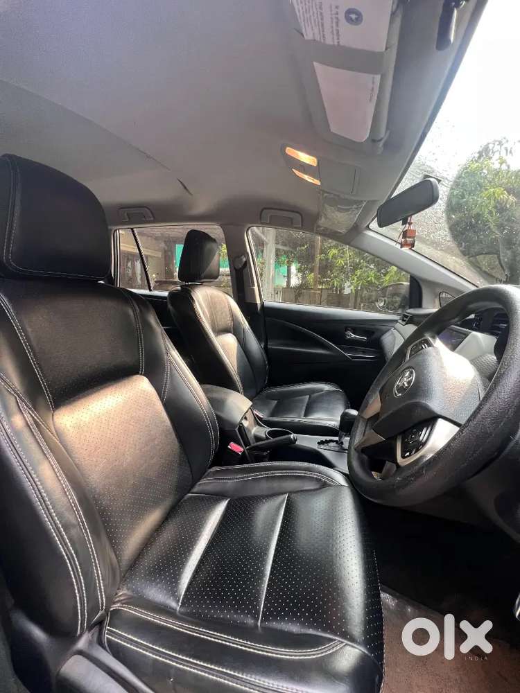 Toyota Innova Crysta 2018 Diesel Well Maintained