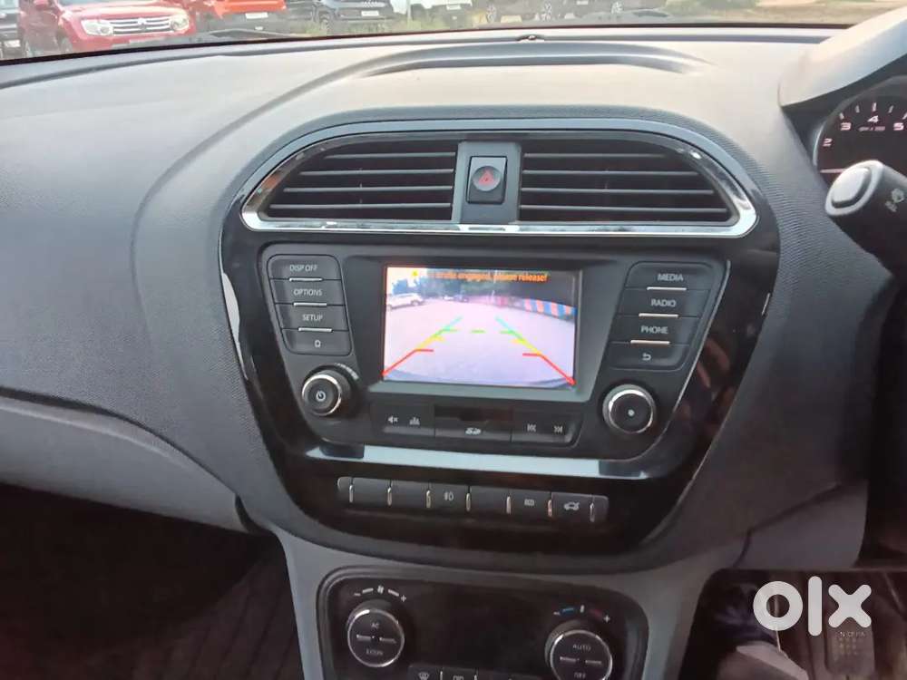 Tata Tigor Petrol Manual 2017 Compact Sedan Body