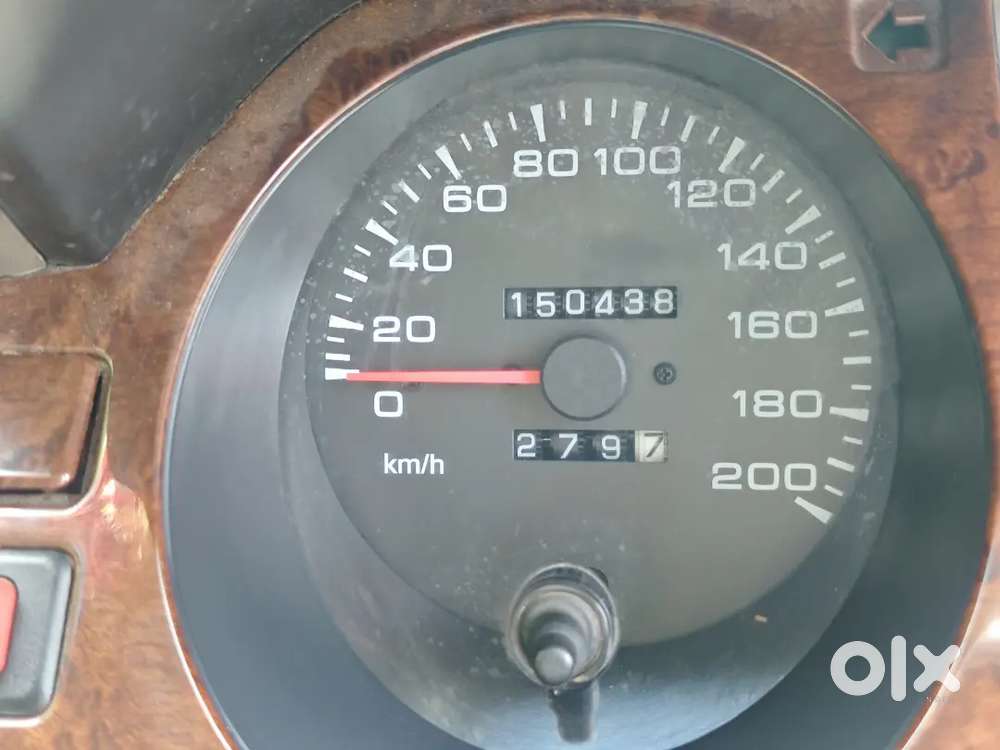 Mitsubishi Pajero Sfx  2014