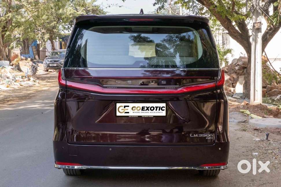 Lexus Lm, 2024, Petrol