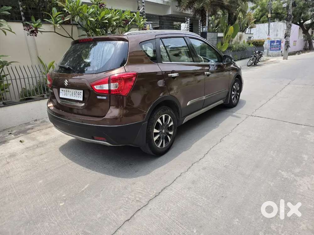 Maruti Suzuki S-cross 2018 Variant
