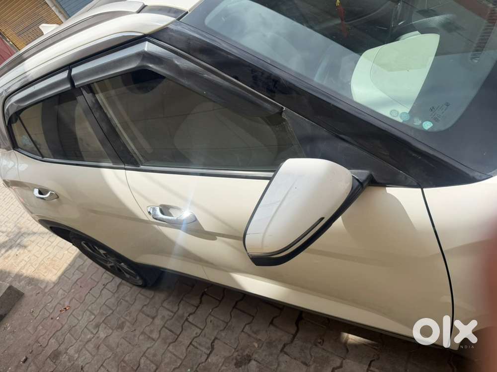 Both Keys Are Available With Good Condition Car