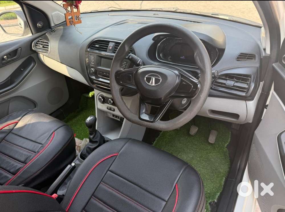 Tata Tigor, 2022, Petrol