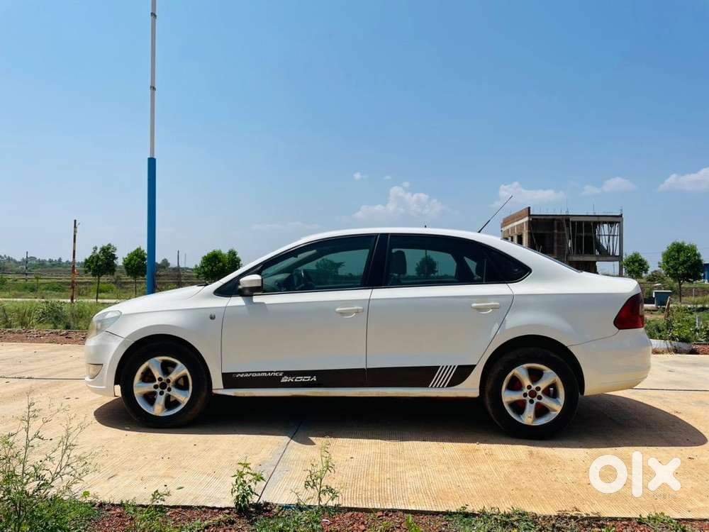Skoda Rapid 2013 Diesel Well Maintained
