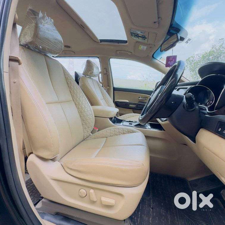 Kia Carnival Limousine Plus 7 Str, 2022, Diesel
