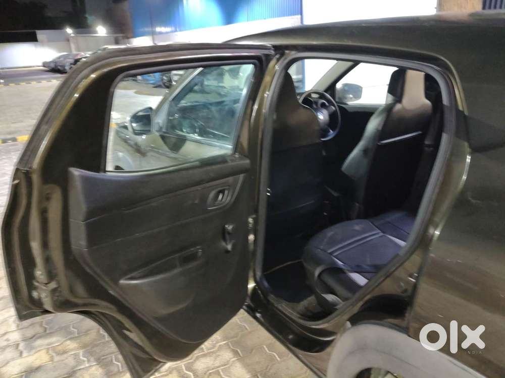 Renault Kwid 2019-ongoing 1.0 Rxt (o), 2017, Petrol