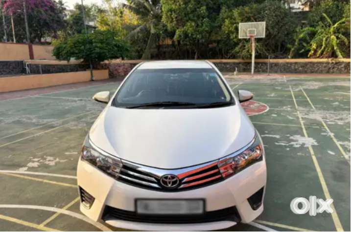 2015 Toyota Corolla Altis With Fancy Number For Sale