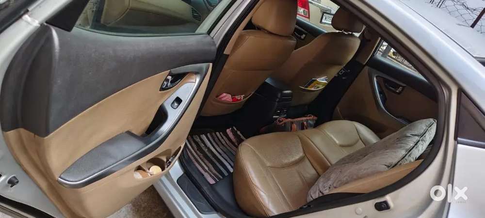 Hyundai Elantra 2012 Diesel 75000 Km Driven