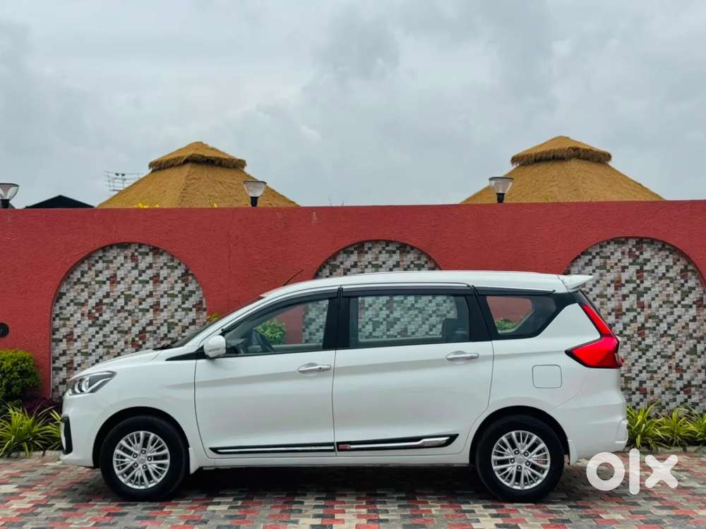 Maruti Suzuki Ertiga Zxi Plus Petrol, 2018, Petrol