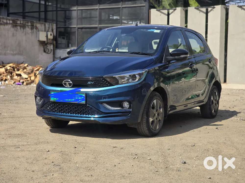 Good Condition Less Used Ev Top Of The Line Vehicle