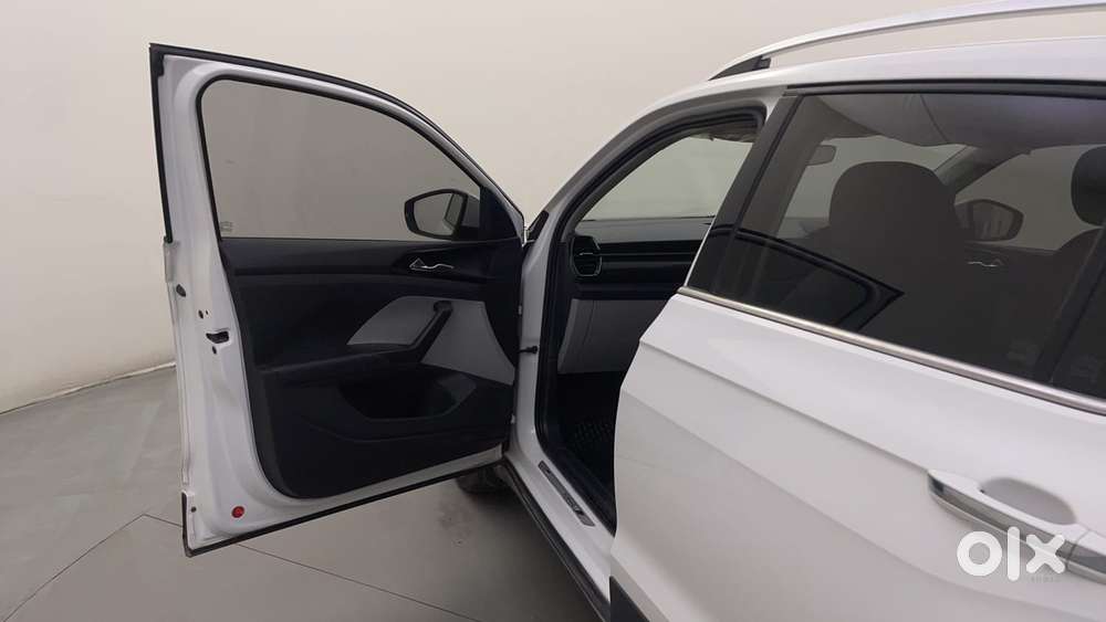 Skoda Kushaq Style 1.5l Tsi Mt, 2022, Petrol