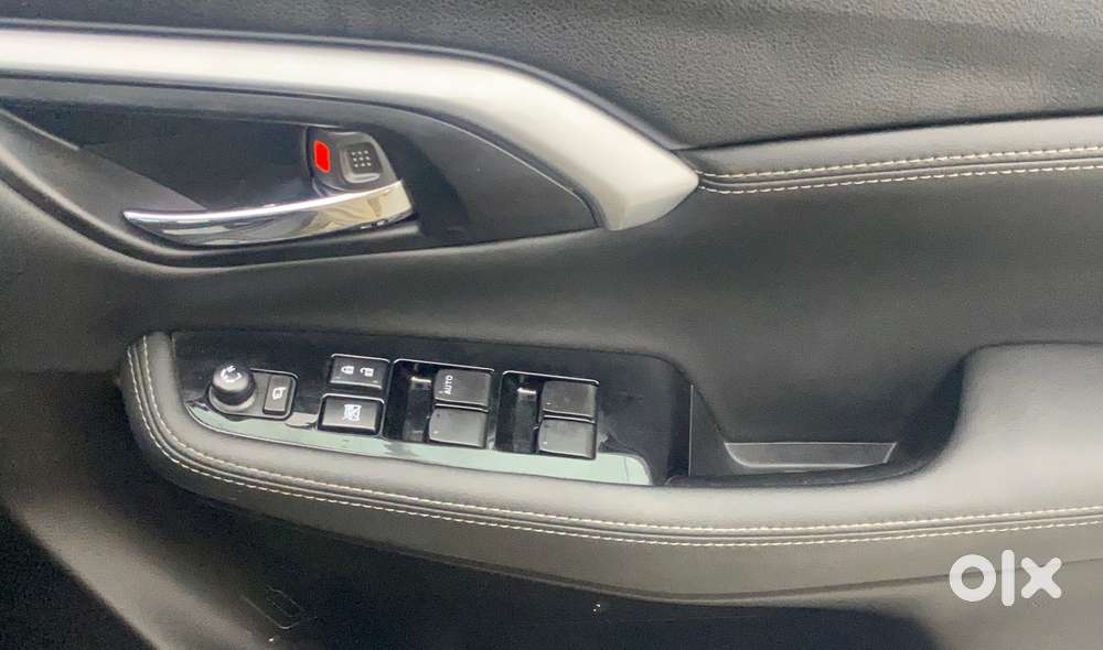 Toyota Urban Cruiser Hyryder 1.5 V Neo Drive, 2023, Petrol