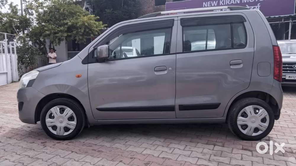Maruti Suzuki Wagon R 1.0 Vxi Amt, 2017, Petrol