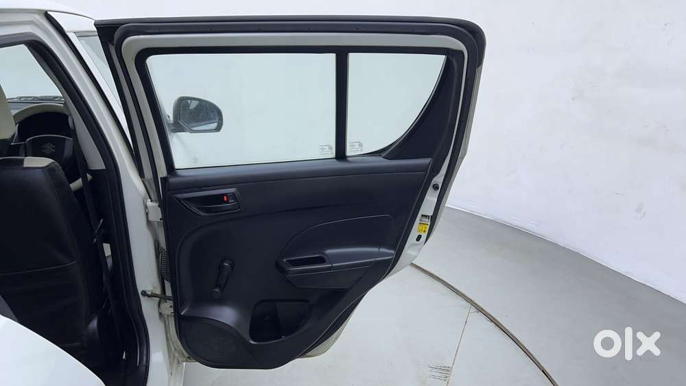 Maruti Suzuki Swift 1.3 Lxi, 2013, Petrol