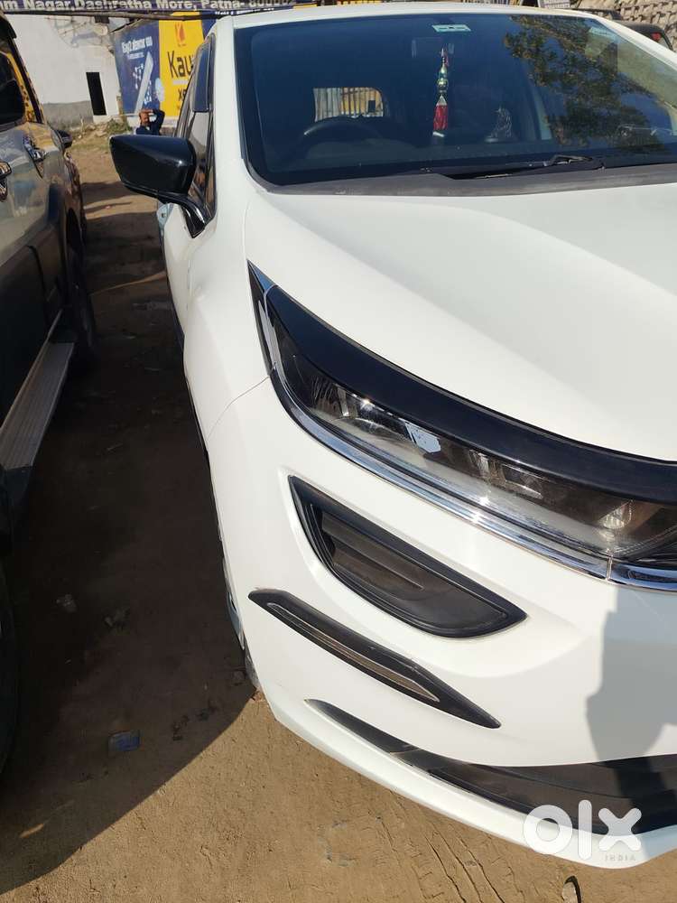 Tata Altroz Xz Plus (s) Icng, 2024, Cng & Hybrids