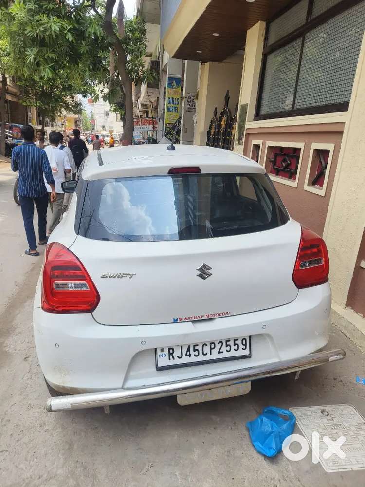 Maruti Suzuki Swift Vxi 2021