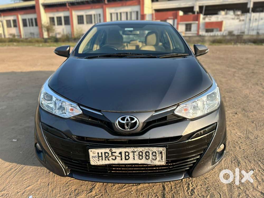 Toyota Yaris G Cvt, 2018, Petrol
