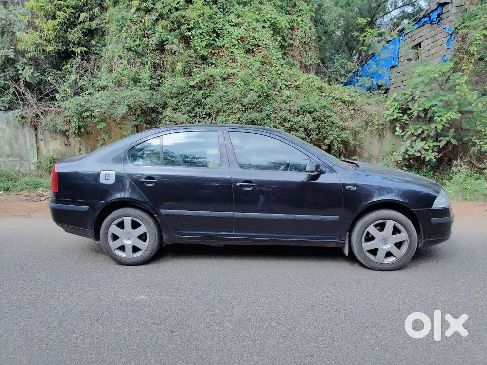 Skoda Laura Black L&k Mt Sunroof Fancy Number, New Battery, 10' Screen