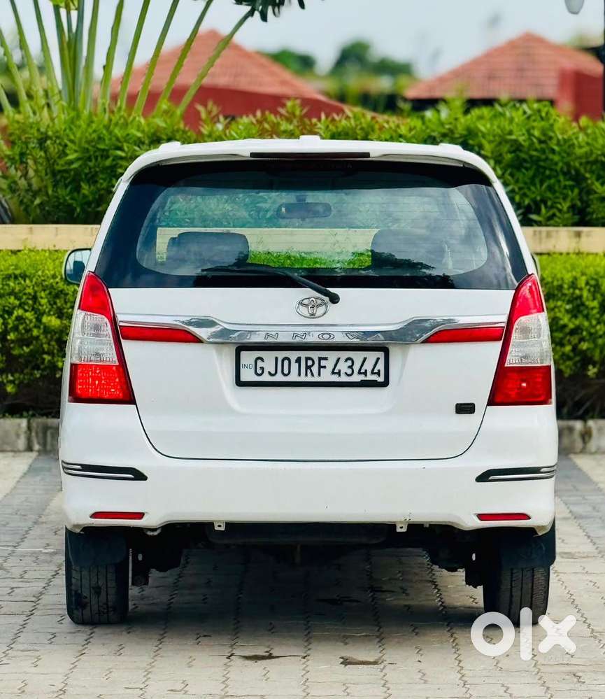 Toyota Innova 2.5 G (diesel) 8 Seater, 2014, Diesel