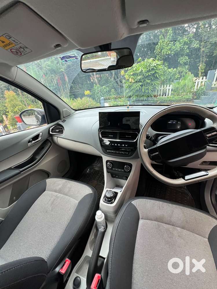 Tata Tiago Ev Xz Plus 2025