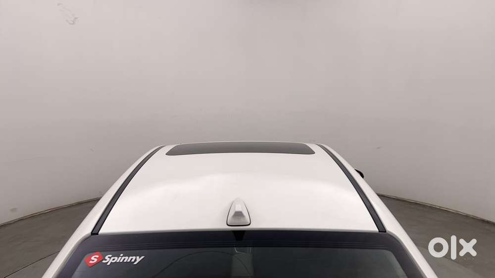 Hyundai Verna 1.5 Sx (o) Vtvt Ivt, 2022, Petrol