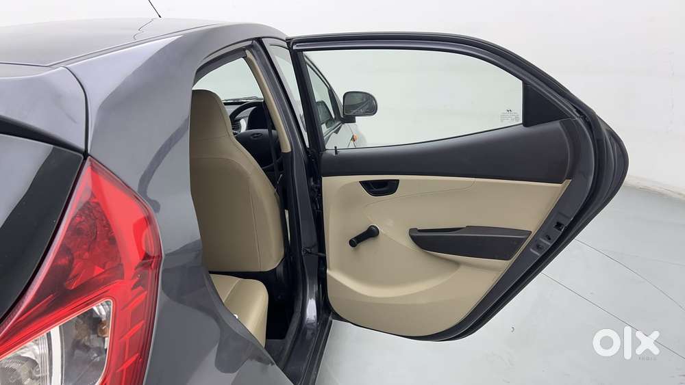 Hyundai Eon Magna +, 2017, Petrol