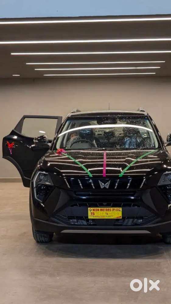 Mahindra Xuv 3xo Nov- 2025 Petrol 3780 Km Driven