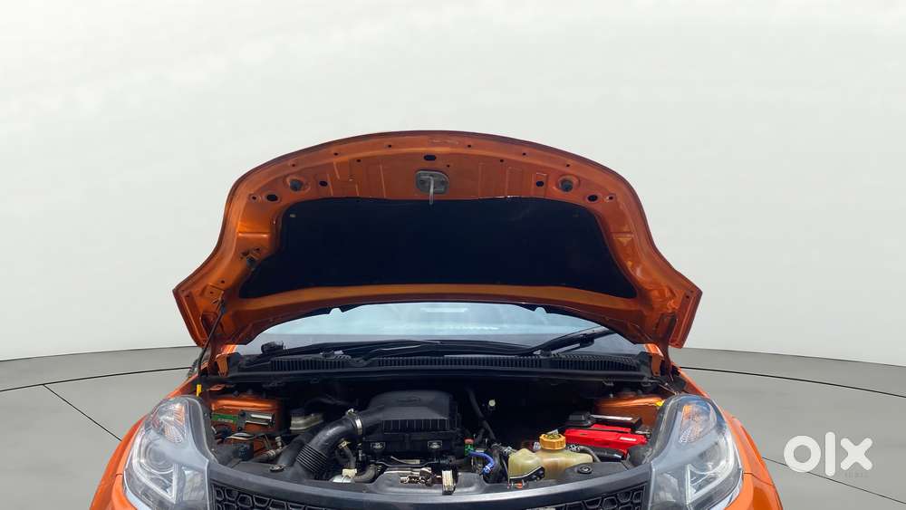 Tata Nexon 1.2 Revotron Xza Plus, 2019, Petrol