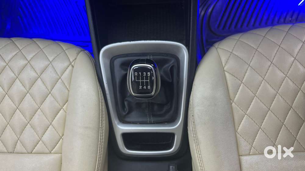 Hyundai Venue 1.0 Sx Turbo Imt, 2021, Petrol