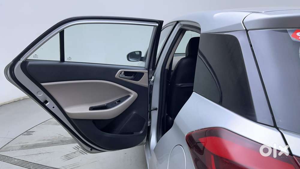 Hyundai Elite I20 Asta 1.4 Crdi, 2016, Petrol