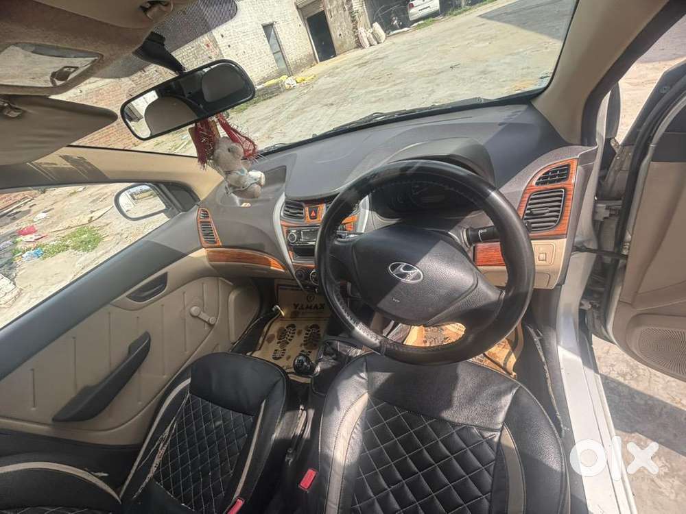 Hyundai Eon 2012 Petrol Well Maintained