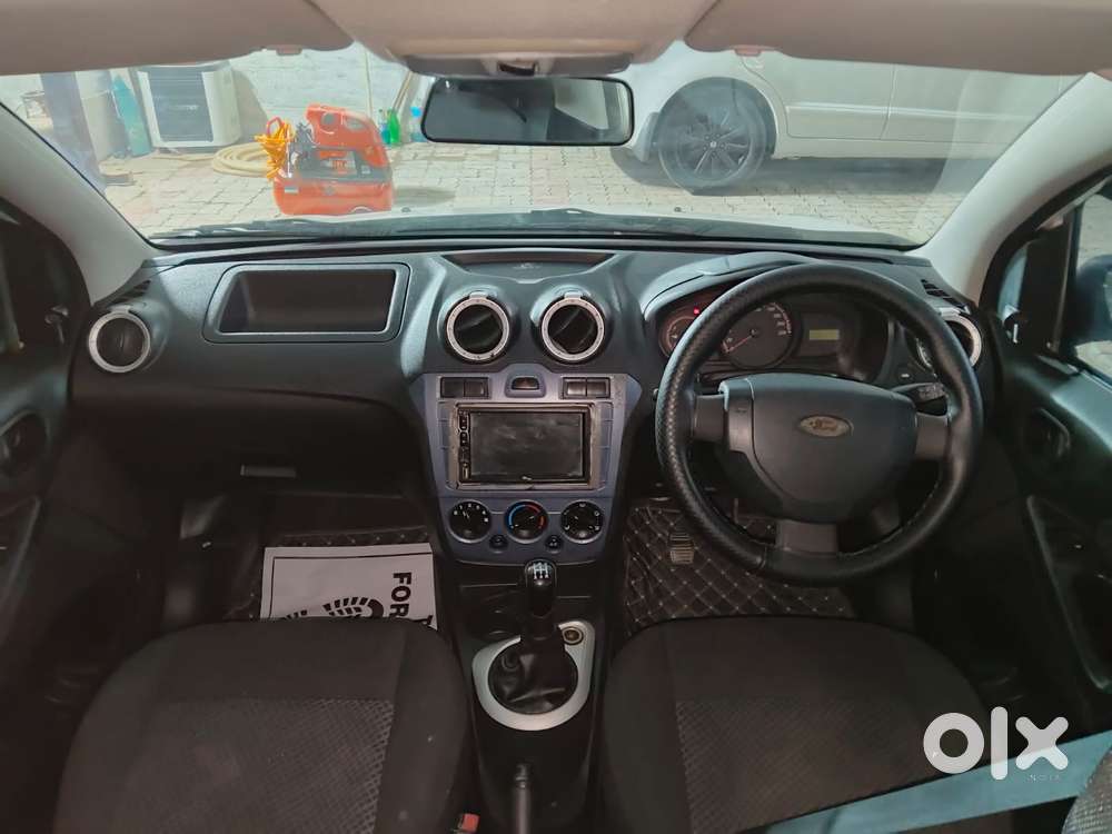 Ford Figo 1.2p Ambiente Mt, 2013, Petrol