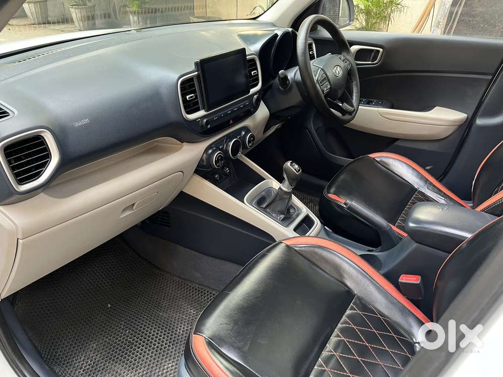 Hyundai Venue Sx Dual Tone Turbo, 2019, Petrol