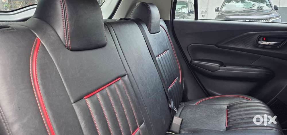 Maruti Suzuki Swift Vxi + Manual, 2025, Petrol