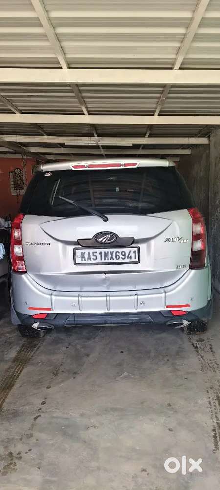 Mahindra Xuv500 2015 Diesel Manual Aurgent Sale