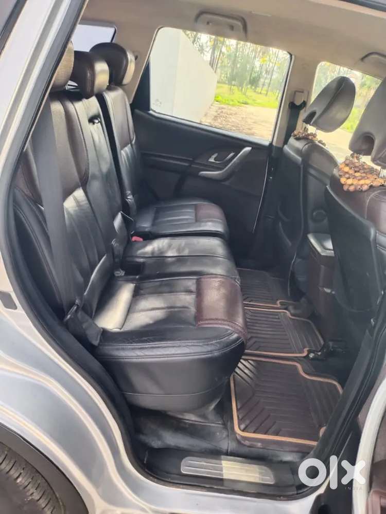 Mahindra Xuv500 2012 Diesel Automatic