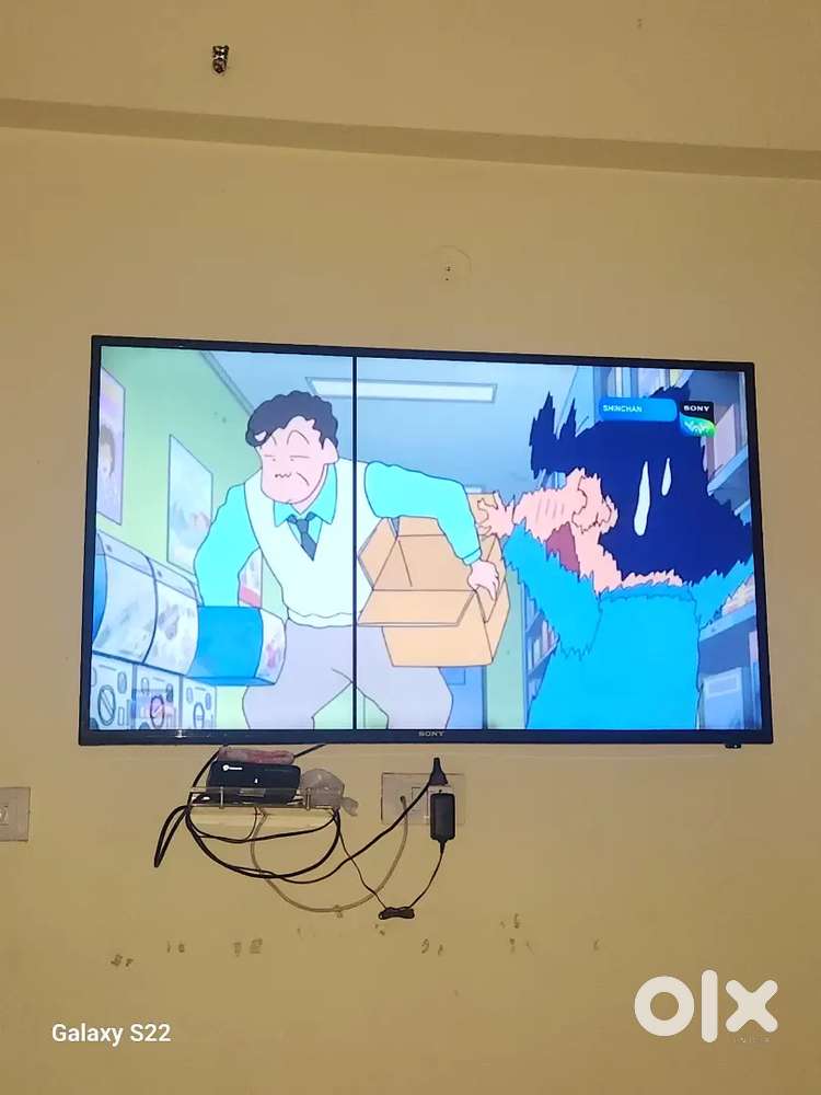Sony 55-inch Smart TV - Good Condition and 6 years old