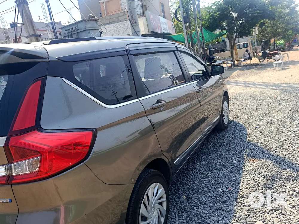 Maruti Suzuki Ertiga 2021 Petrol 75000 Km Driven