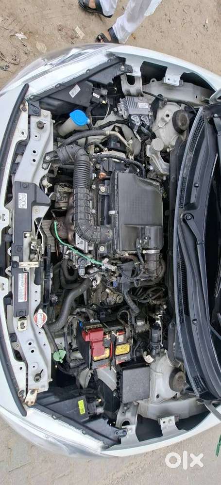 Maruti Suzuki Dzire 1.2 Vxi Cng, 2022, Cng & Hybrids