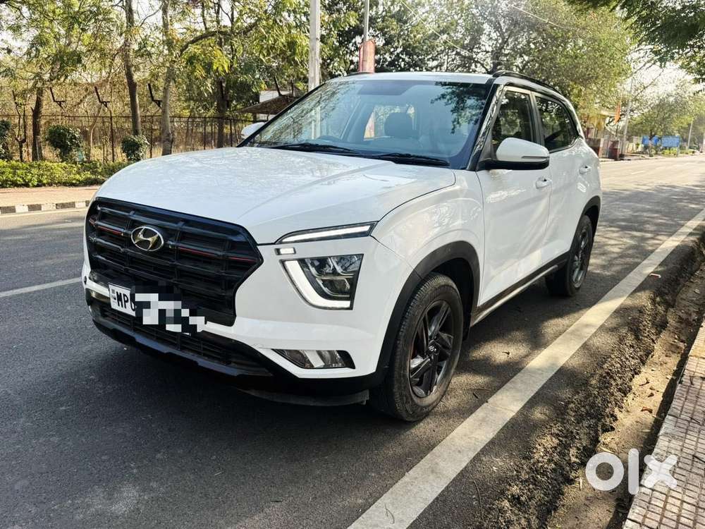 Hyundai Creta 1.5 S Plus Knight Petrol Dual Tone, 2023, Diesel