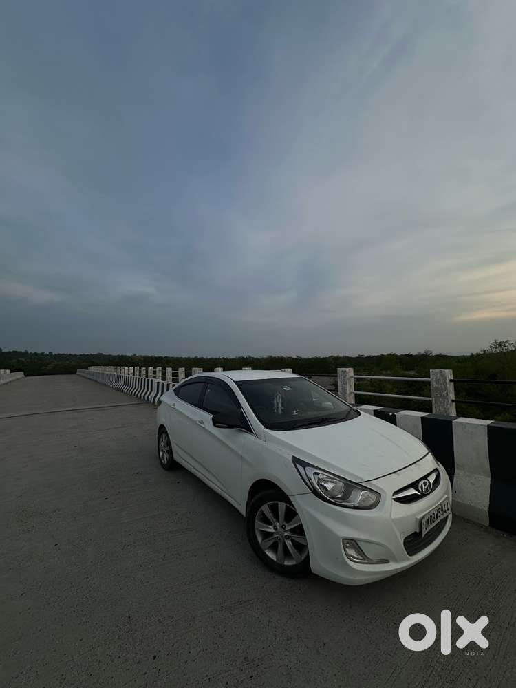 Hyundai Fluidic Verna 2012 Year
