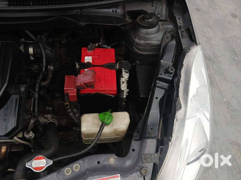 Maruti Suzuki Swift Dzire 1.3 Vxi, 2013, Petrol