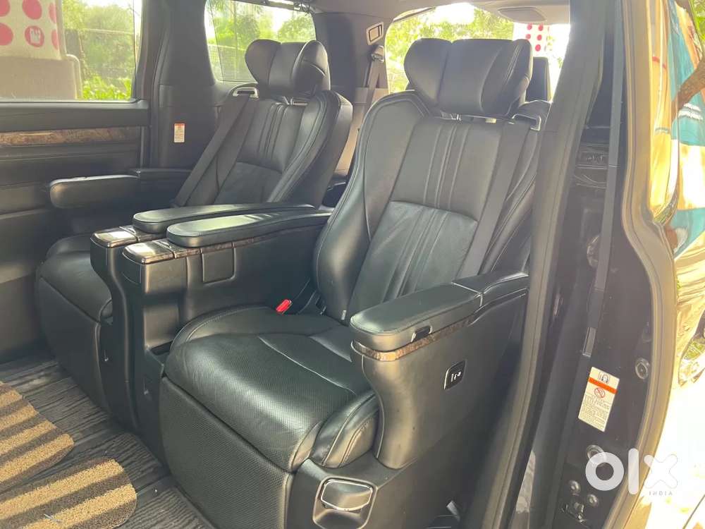 Toyota Vellfire 2.5 Hybrid, 2020, Petrol