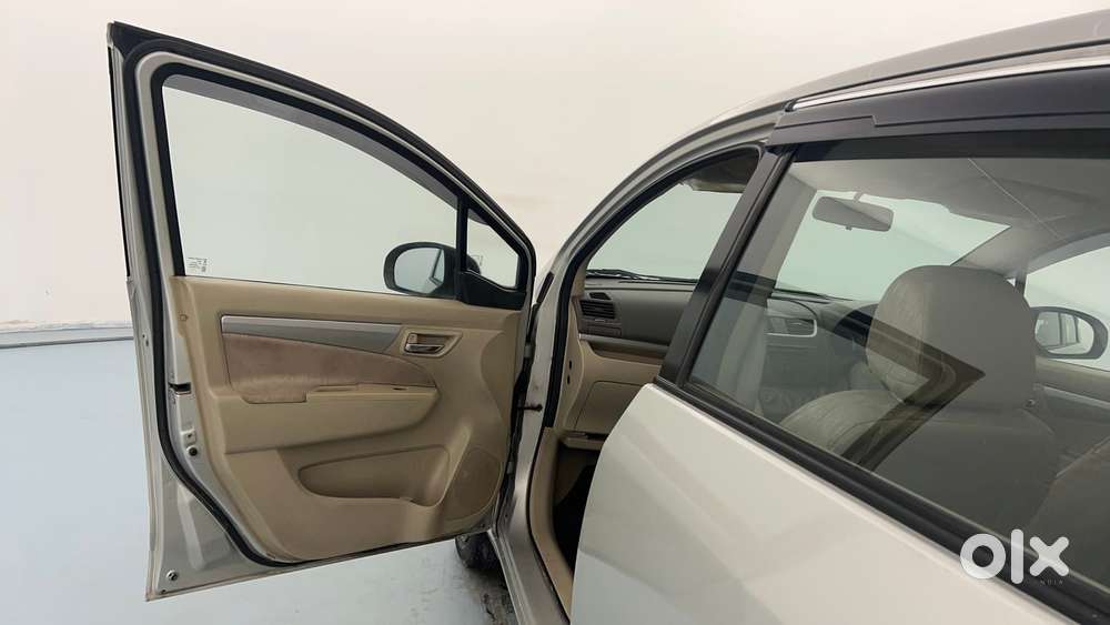 Maruti Suzuki Ertiga 1.5 Vxi, 2013, Petrol