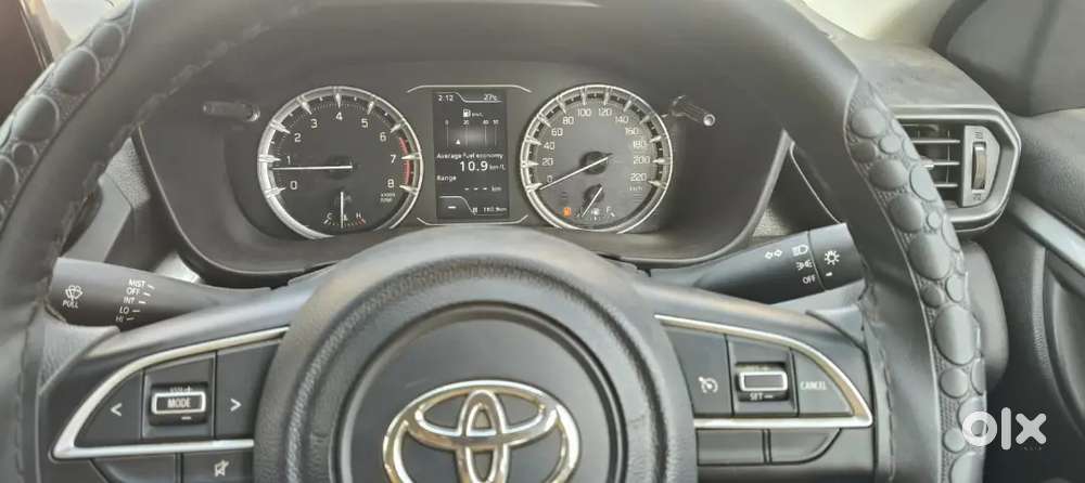 Doctor Owned Toyota Hyryder 2023