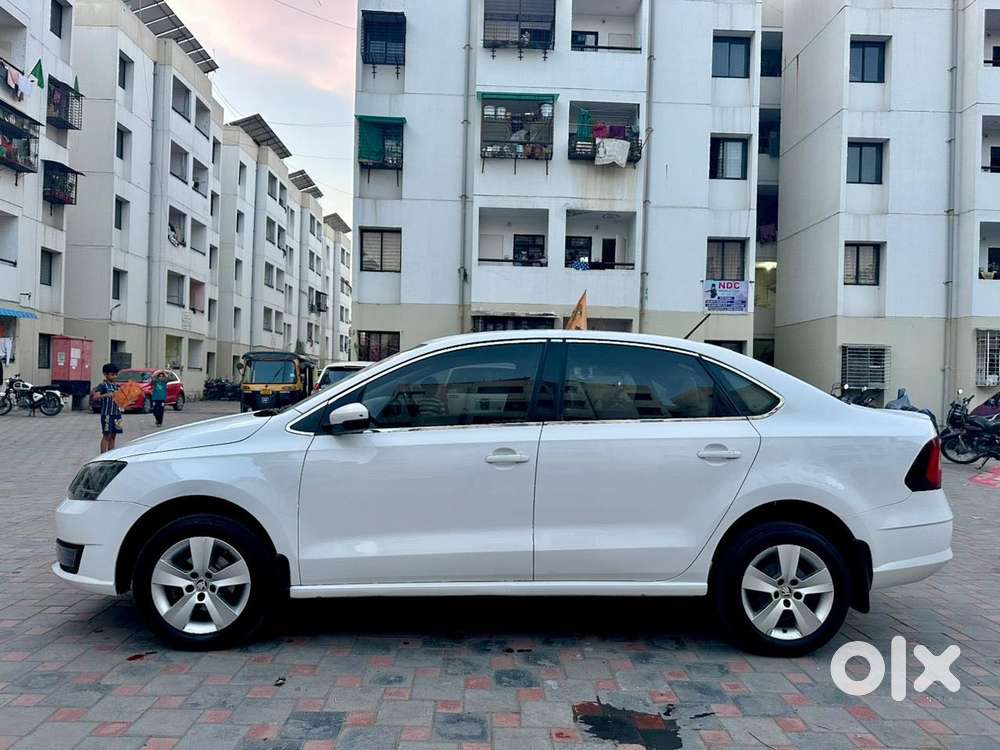 Skoda Rapid Elegance 1.6 Mpfi At, 2018, Petrol